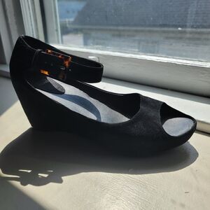 Johnston & Murphy, Black suede, platform, peep-toe wedge, 8 1/2 M